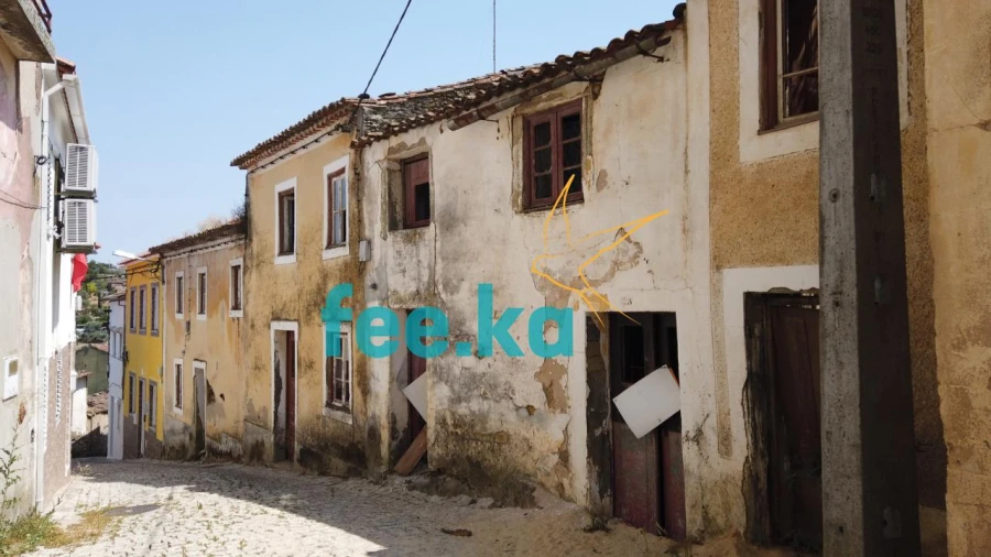 Moradia T2 para Venda em Cebolais de Cima e Retaxo Foto 1