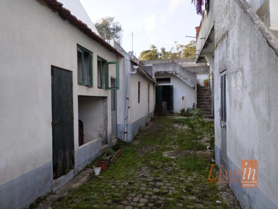 Moradia T9 para Venda em Malveira e São Miguel de Alcainça Foto 4