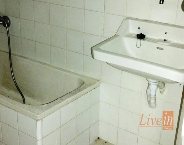 Moradia T9 para Venda em Malveira e São Miguel de Alcainça Foto 12