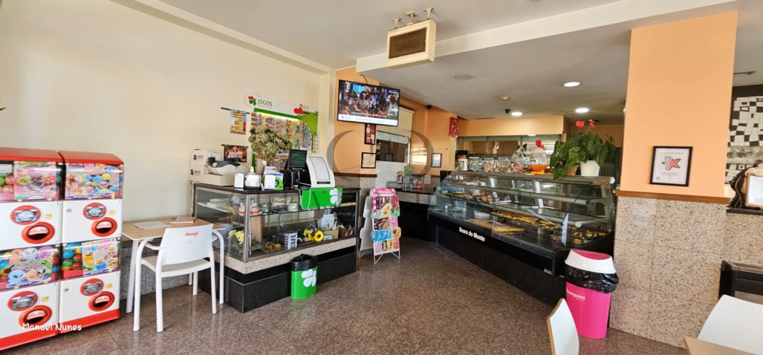 Negócio para Cedência de Quotas em Vilar de Andorinho Foto 4