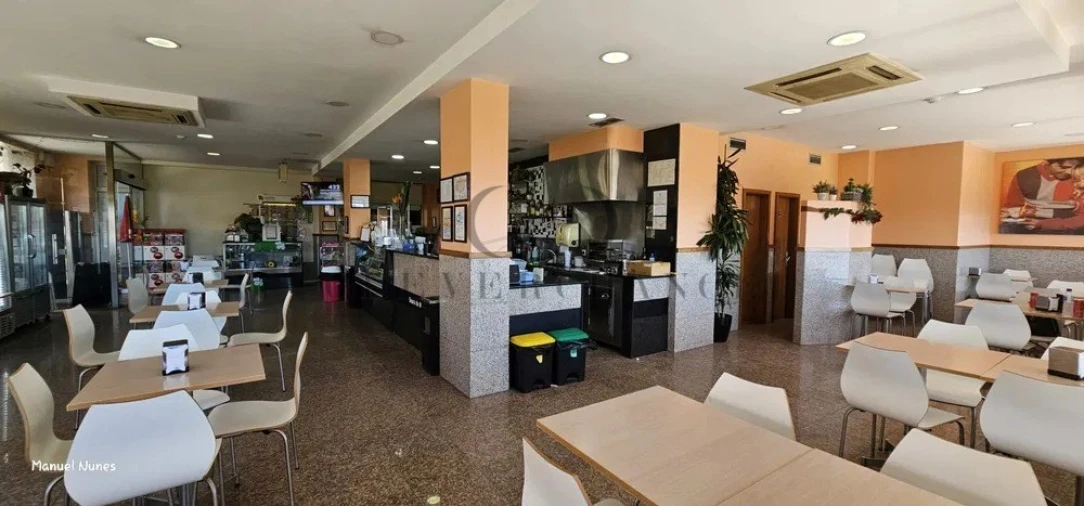 Negócio para Cedência de Quotas em Vilar de Andorinho Foto 6