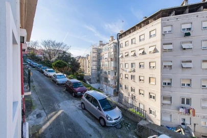 Prédio para Venda em São Vicente