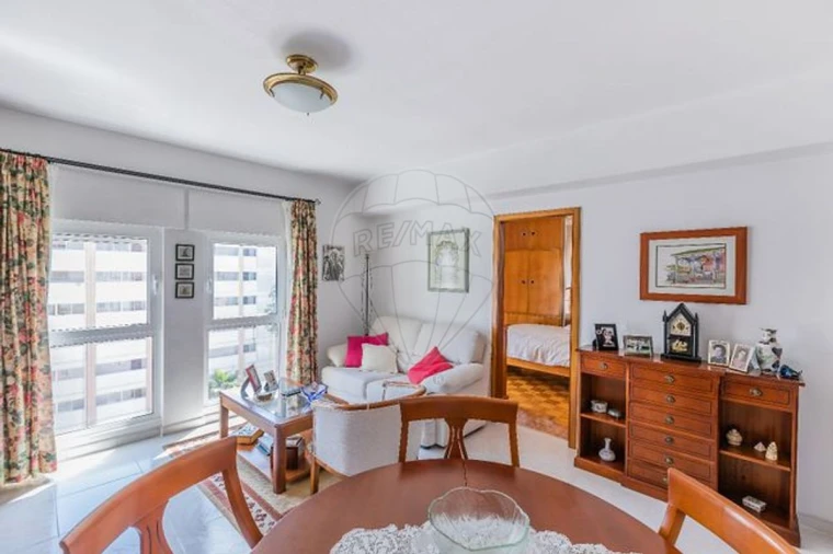 Apartamento T2 para Arrendamento em Carnide Foto 11