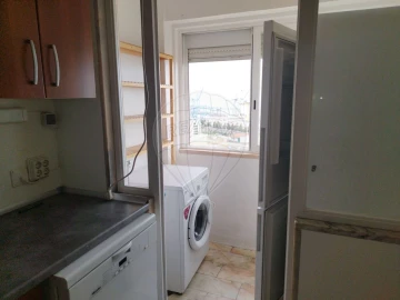 Apartamento T3 para Arrendamento em Penha de França
