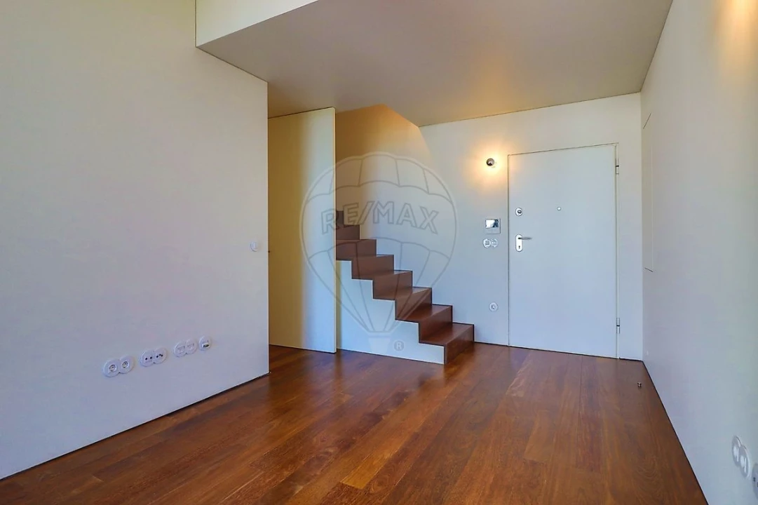 Apartamento T2 para Venda em Bonfim Foto 5