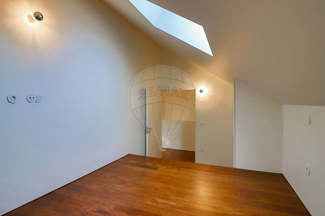 Apartamento T2 para Venda em Bonfim Foto 1