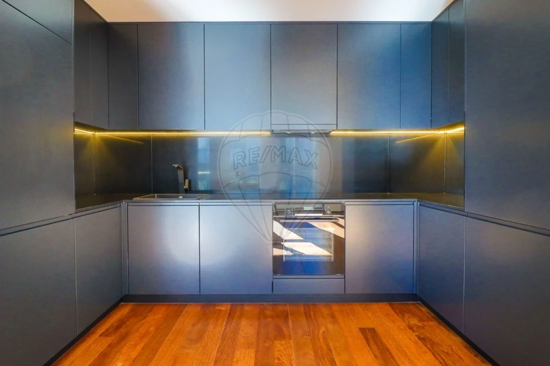 Apartamento T2 para Venda em Bonfim Foto 9