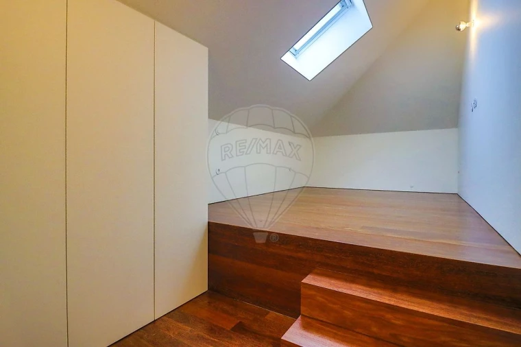 Apartamento T2 para Venda em Bonfim Foto 3