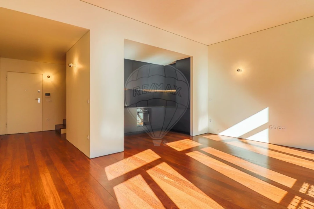 Apartamento T2 para Venda em Bonfim Foto 5