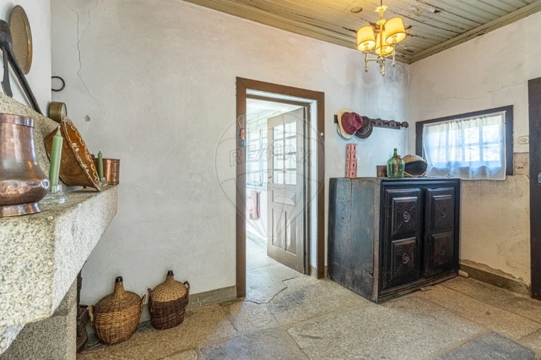 Quinta T0 para Venda em Noura e Palheiros Foto 18