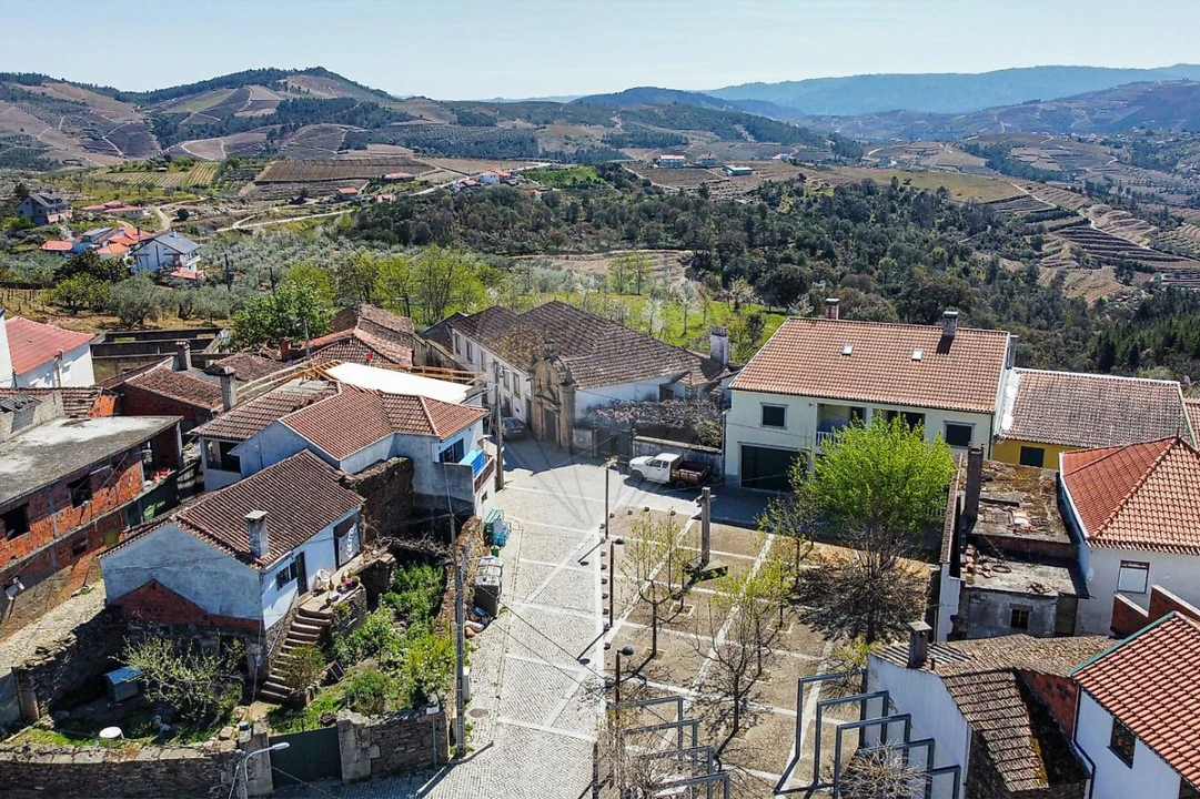 Quinta T0 para Venda em Noura e Palheiros Foto 3