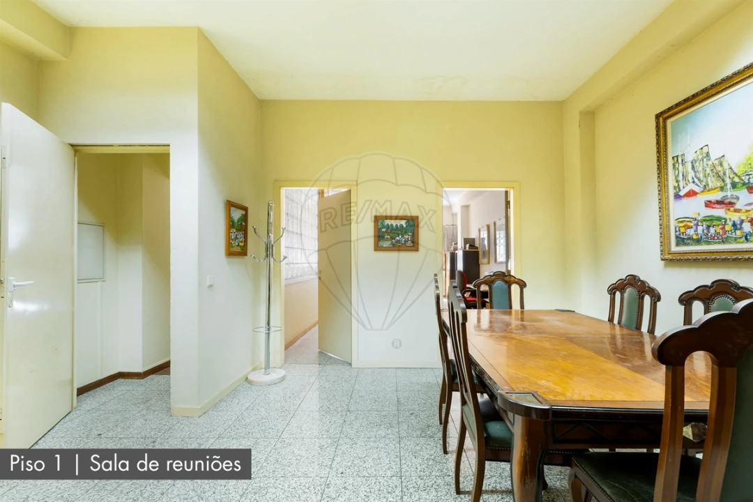 Prédio para Venda em Cedofeita, Santo Ildefonso, Sé, Miragaia, São Nicolau e Vitória Foto 12
