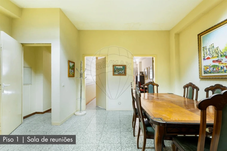 Prédio para Venda em Cedofeita, Santo Ildefonso, Sé, Miragaia, São Nicolau e Vitória Foto 12