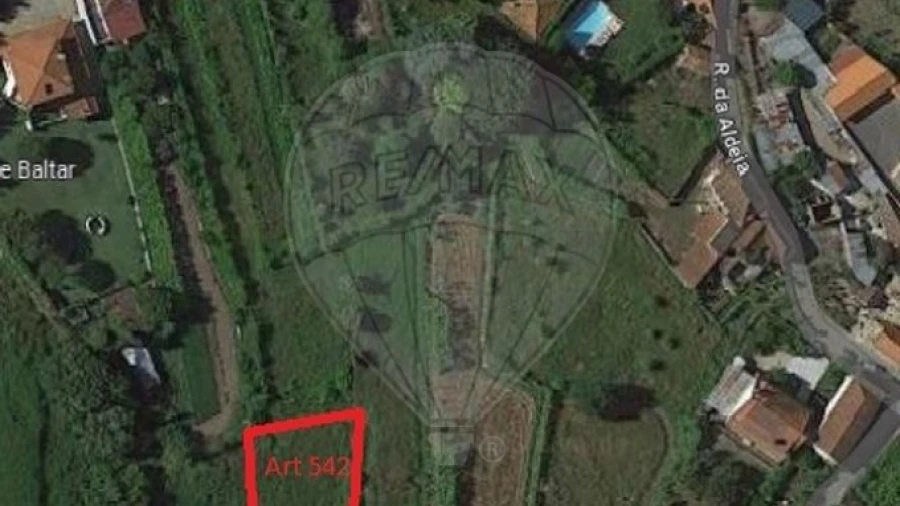 Terreno para Venda em Baltar