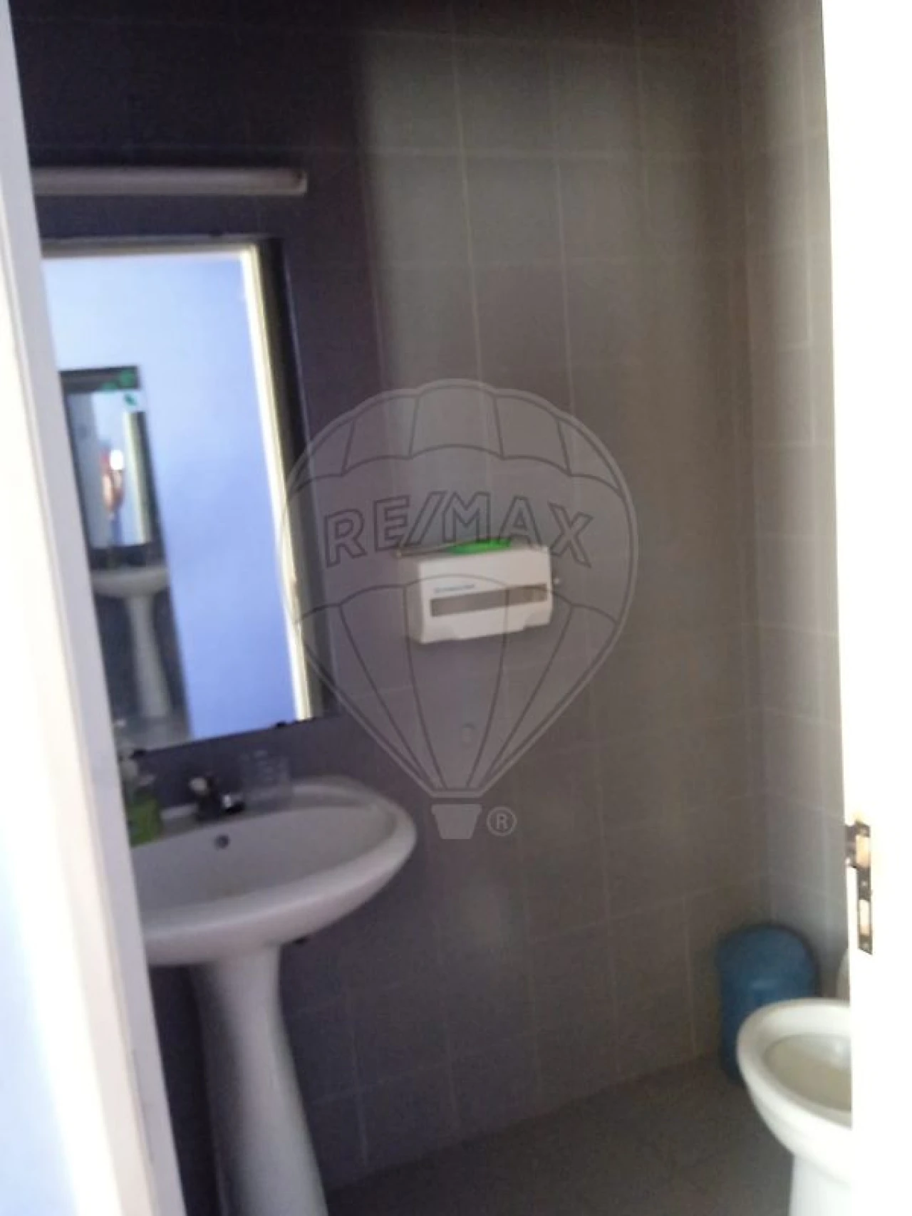 Loja para Arrendamento em Marvila, Ribeira Santarém, São Salvador, São Nicolau Foto 12