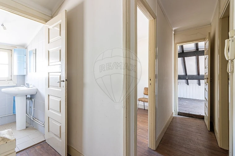 Prédio para Venda em Santa Maria Maior e Monserrate e Meadela Foto 13