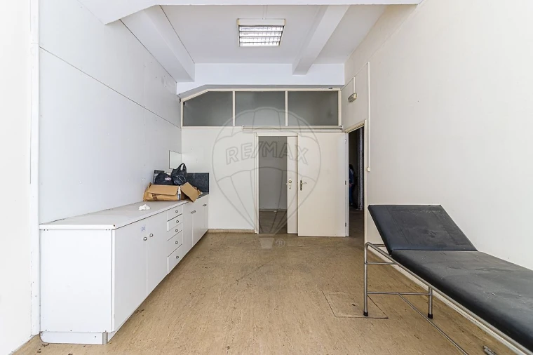 Prédio para Venda em Santa Maria Maior e Monserrate e Meadela Foto 3