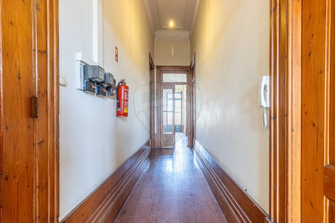 Prédio para Venda em Santa Maria Maior e Monserrate e Meadela Foto 21