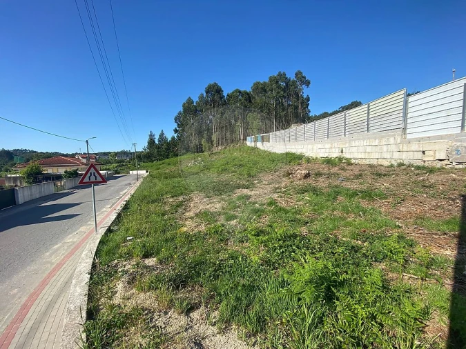 Terreno para Venda em Baltar Foto 4