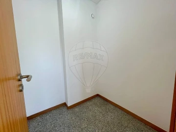 Apartamento T4 para Venda em Custóias, Leça do Balio e Guifões