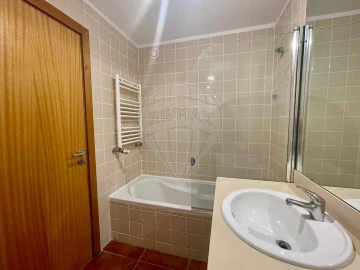 Apartamento T4 para Venda em Custóias, Leça do Balio e Guifões