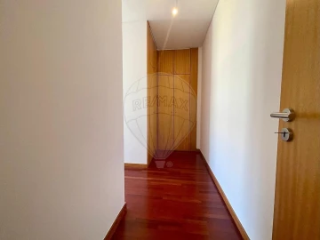 Apartamento T4 para Venda em Custóias, Leça do Balio e Guifões