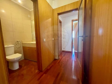 Apartamento T4 para Venda em Custóias, Leça do Balio e Guifões