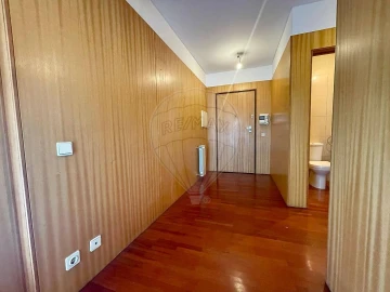 Apartamento T4 para Venda em Custóias, Leça do Balio e Guifões
