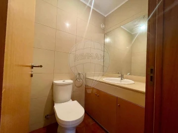 Apartamento T4 para Venda em Custóias, Leça do Balio e Guifões