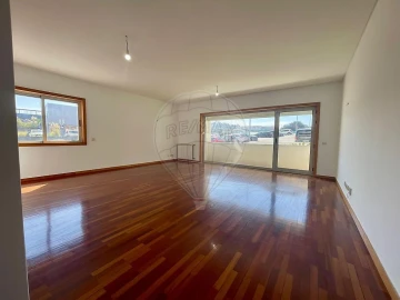 Apartamento T4 para Venda em Custóias, Leça do Balio e Guifões