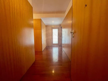 Apartamento T4 para Venda em Custóias, Leça do Balio e Guifões