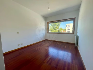 Apartamento T4 para Venda em Custóias, Leça do Balio e Guifões
