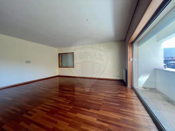 Apartamento T4 para Venda em Custóias, Leça do Balio e Guifões Foto 6
