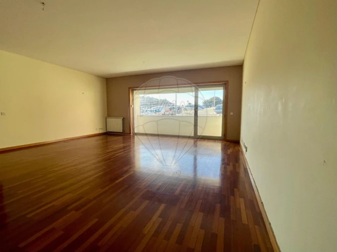 Apartamento T4 para Venda em Custóias, Leça do Balio e Guifões Foto 4