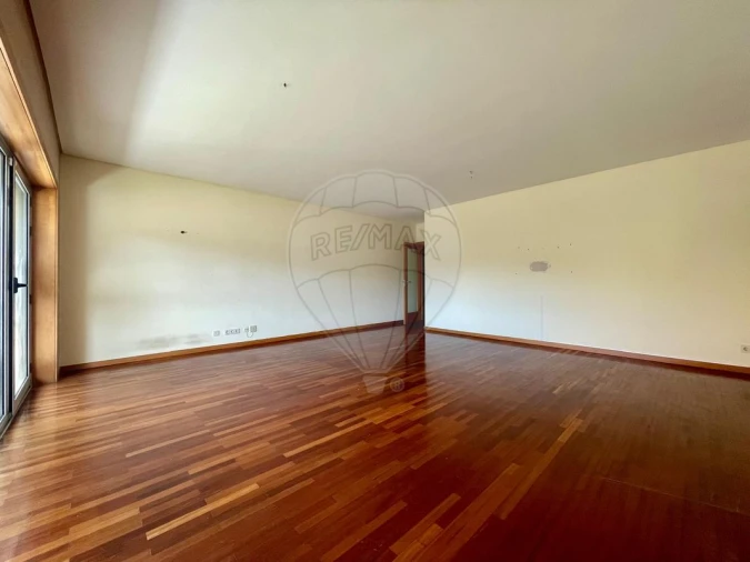Apartamento T4 para Venda em Custóias, Leça do Balio e Guifões Foto 5