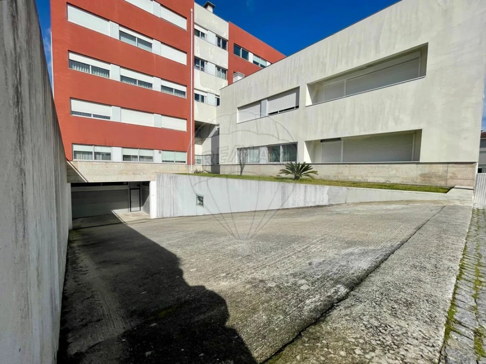 Apartamento T4 para Venda em Custóias, Leça do Balio e Guifões Foto 32
