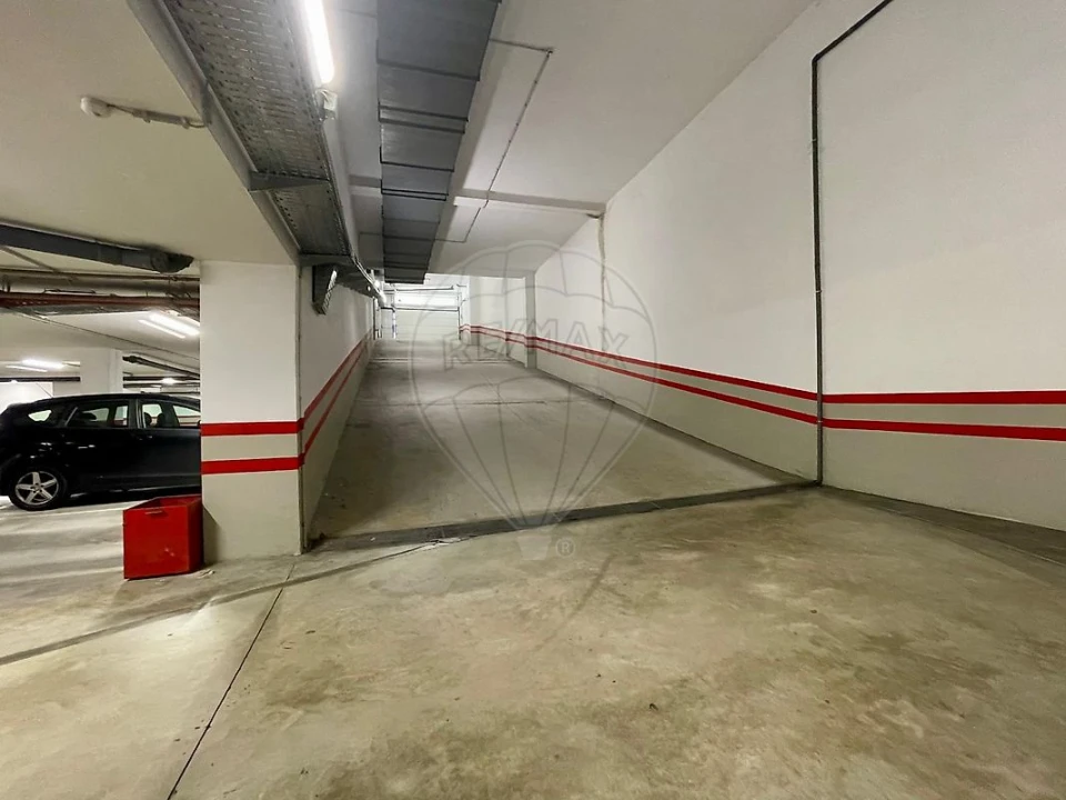 Apartamento T4 para Venda em Custóias, Leça do Balio e Guifões Foto 27