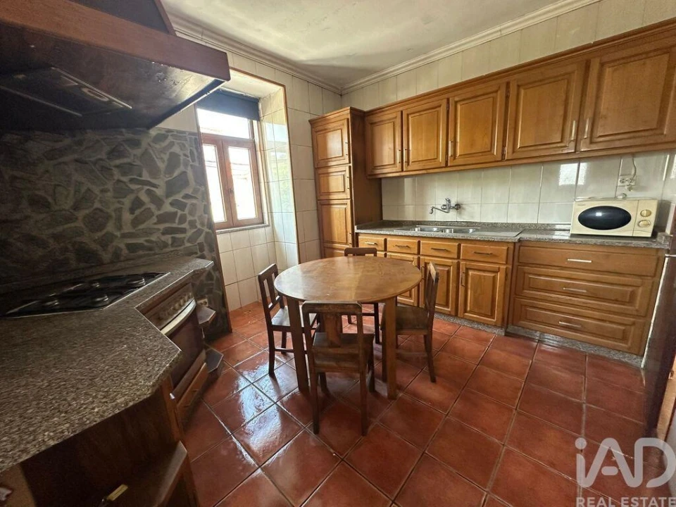 Moradia T5 para Venda em Vilarinho de São Romão Foto 10