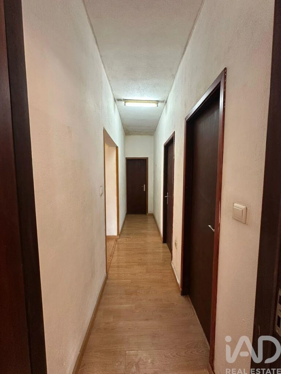 Moradia T5 para Venda em Vilarinho de São Romão Foto 14