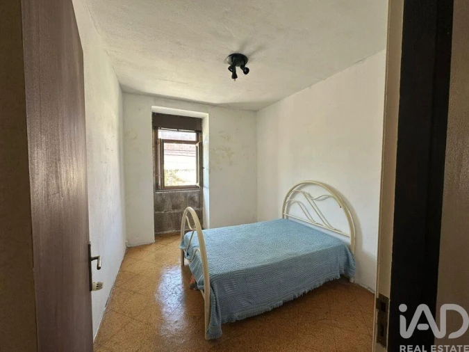 Moradia T5 para Venda em Vilarinho de São Romão Foto 17