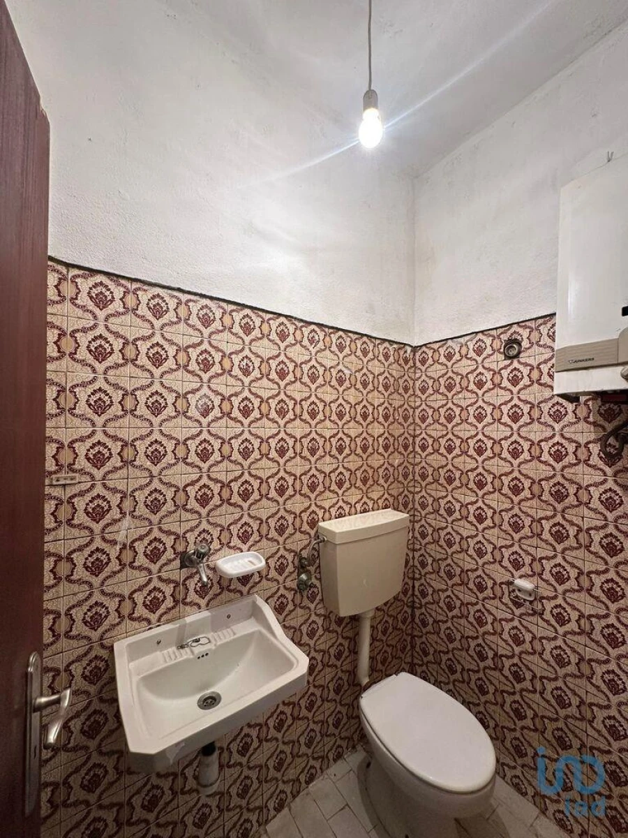 Moradia T5 para Venda em Vilarinho de São Romão Foto 12