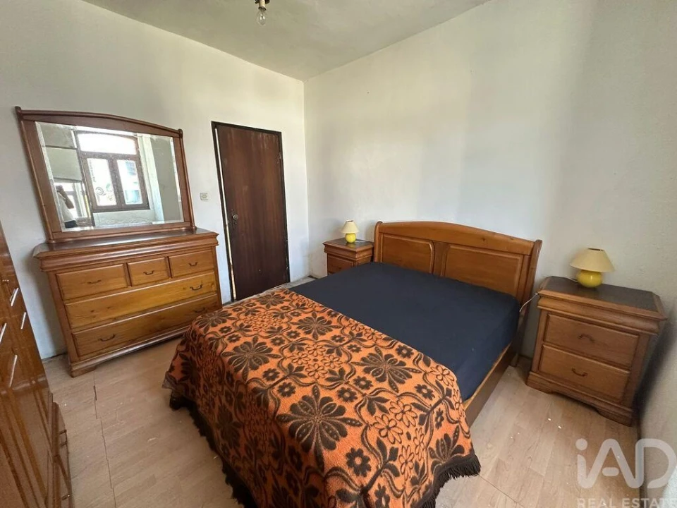 Moradia T5 para Venda em Vilarinho de São Romão Foto 18