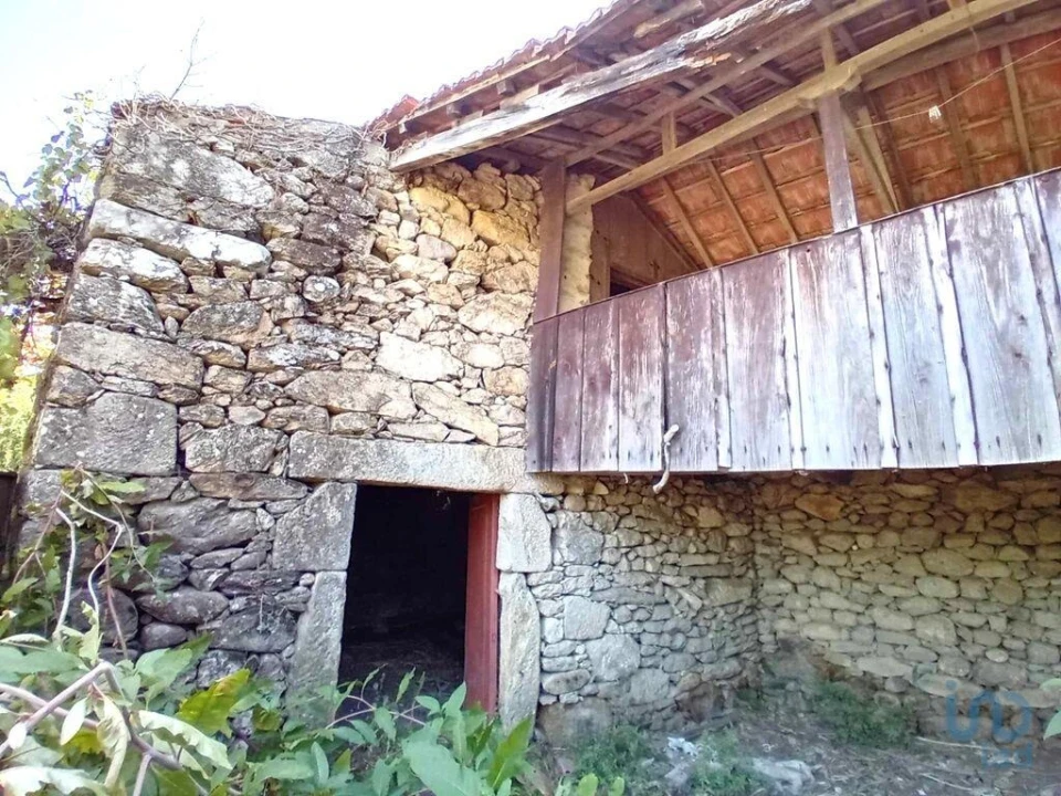 Moradia para Venda em Penso Foto 5