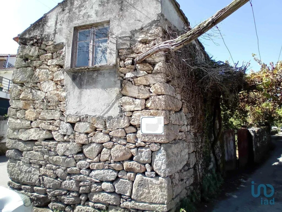 Moradia para Venda em Penso Foto 9