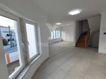 Moradia T3 para Venda em Ericeira