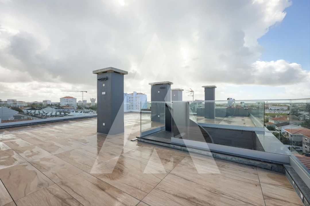 Apartamento T2 para Venda em Glória e Vera Cruz Foto 28