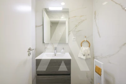 Apartamento T2 para Venda em Glória e Vera Cruz
