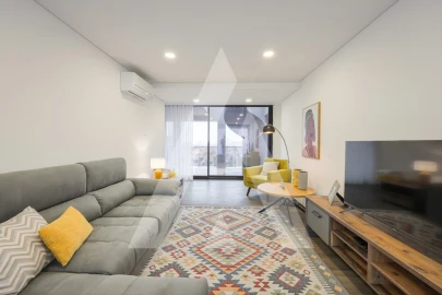 Apartamento T2 para Venda em Glória e Vera Cruz