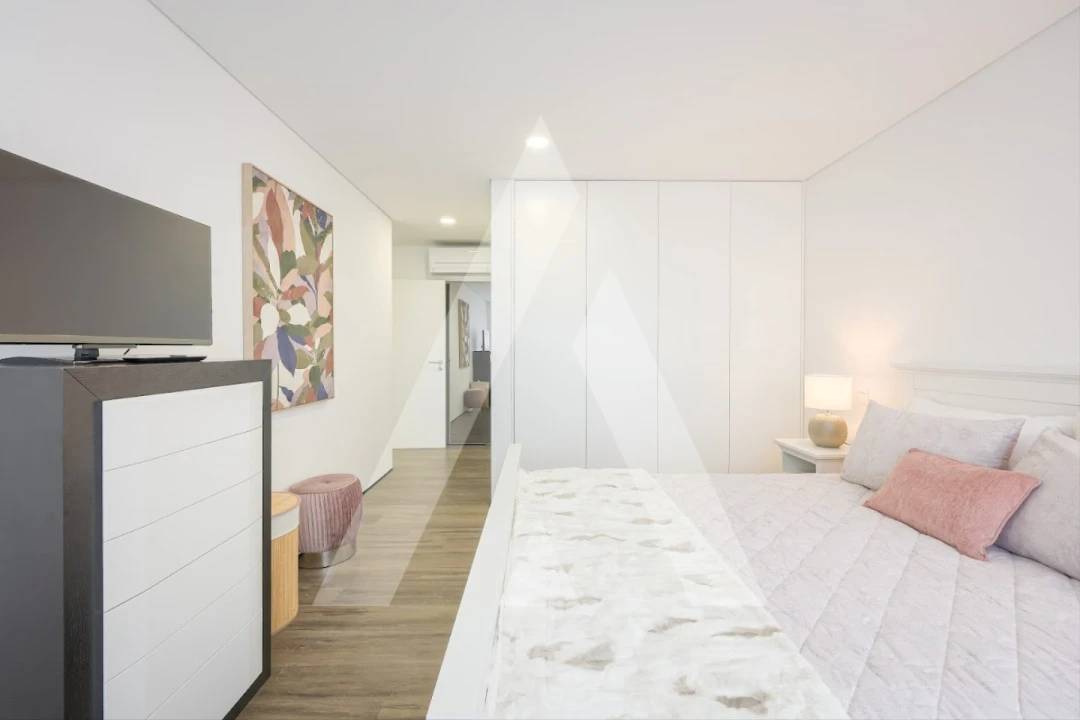 Apartamento T3 para Venda em Glória e Vera Cruz Foto 47