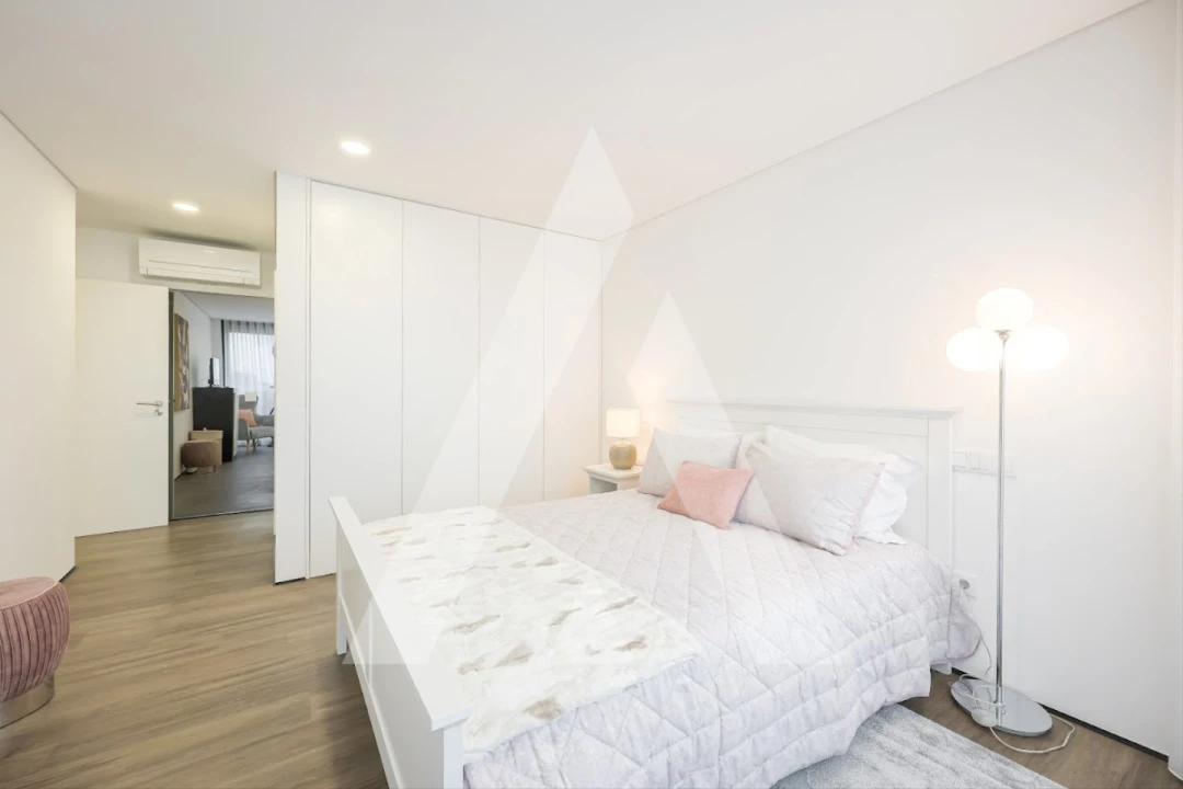 Apartamento T3 para Venda em Glória e Vera Cruz Foto 48